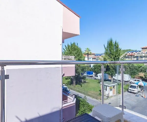 Star Apart Otel Apartmán *